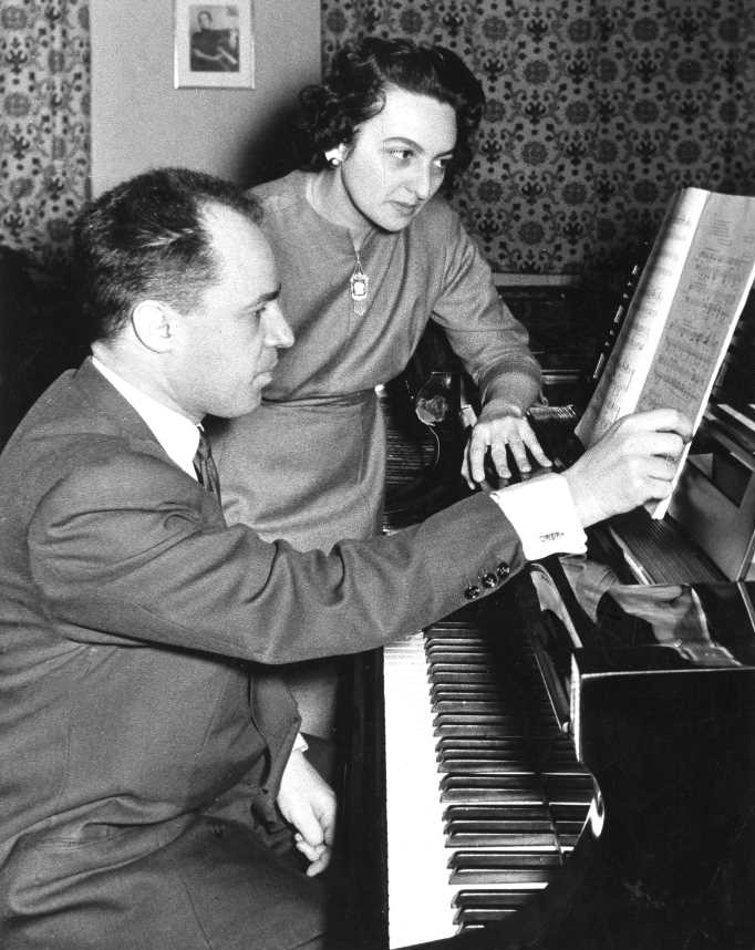 Pierre Boulez et Yvonne Loriod, 1957